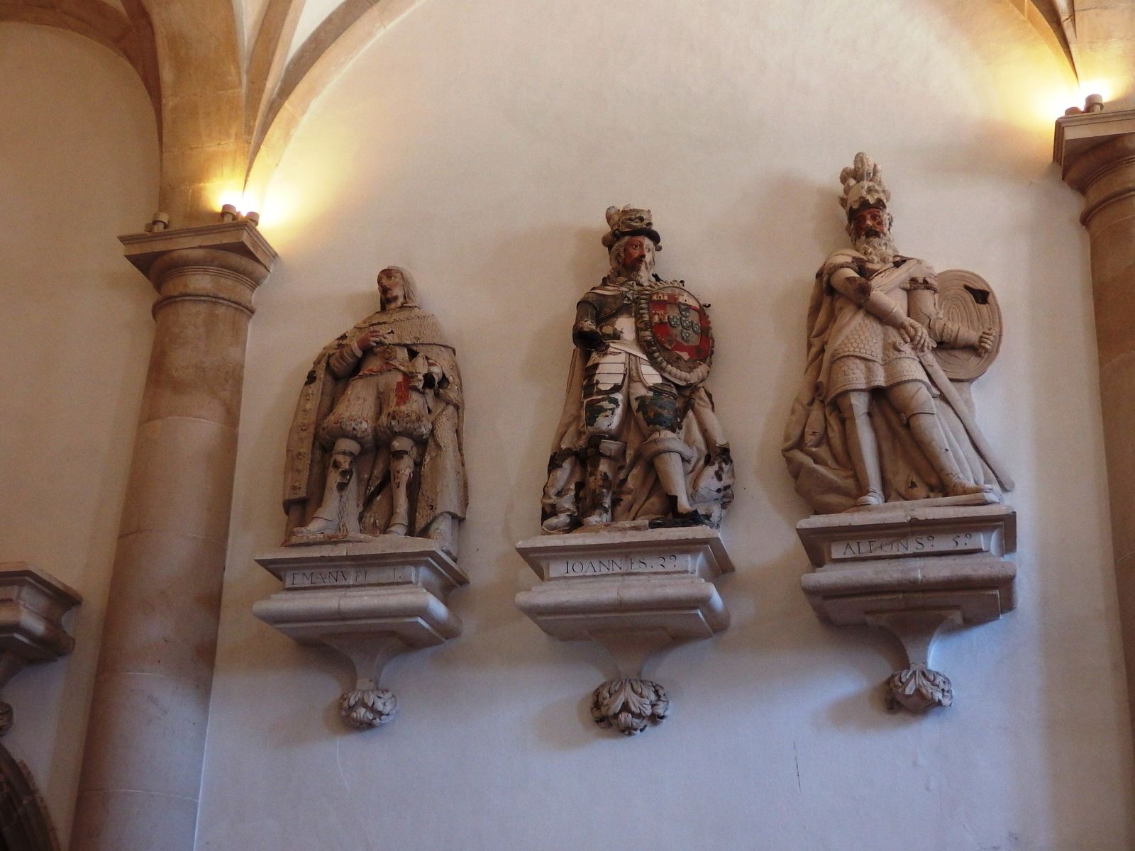 The Hall of the Kings at Alcobaca monastery, with statues and azulejos