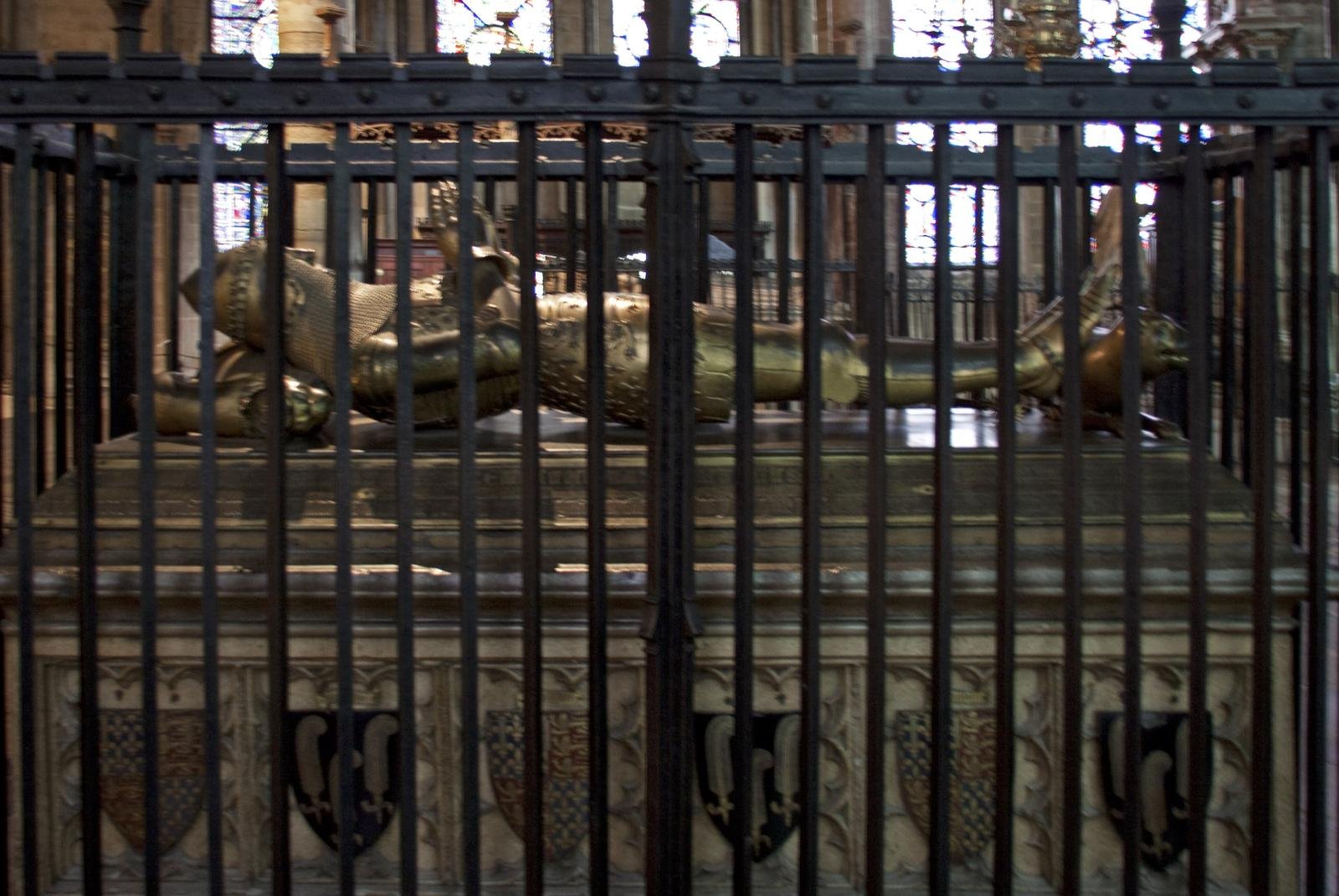 The gilt effigy of Edward the Black Prince on his tomb in Canterbury Cathedral