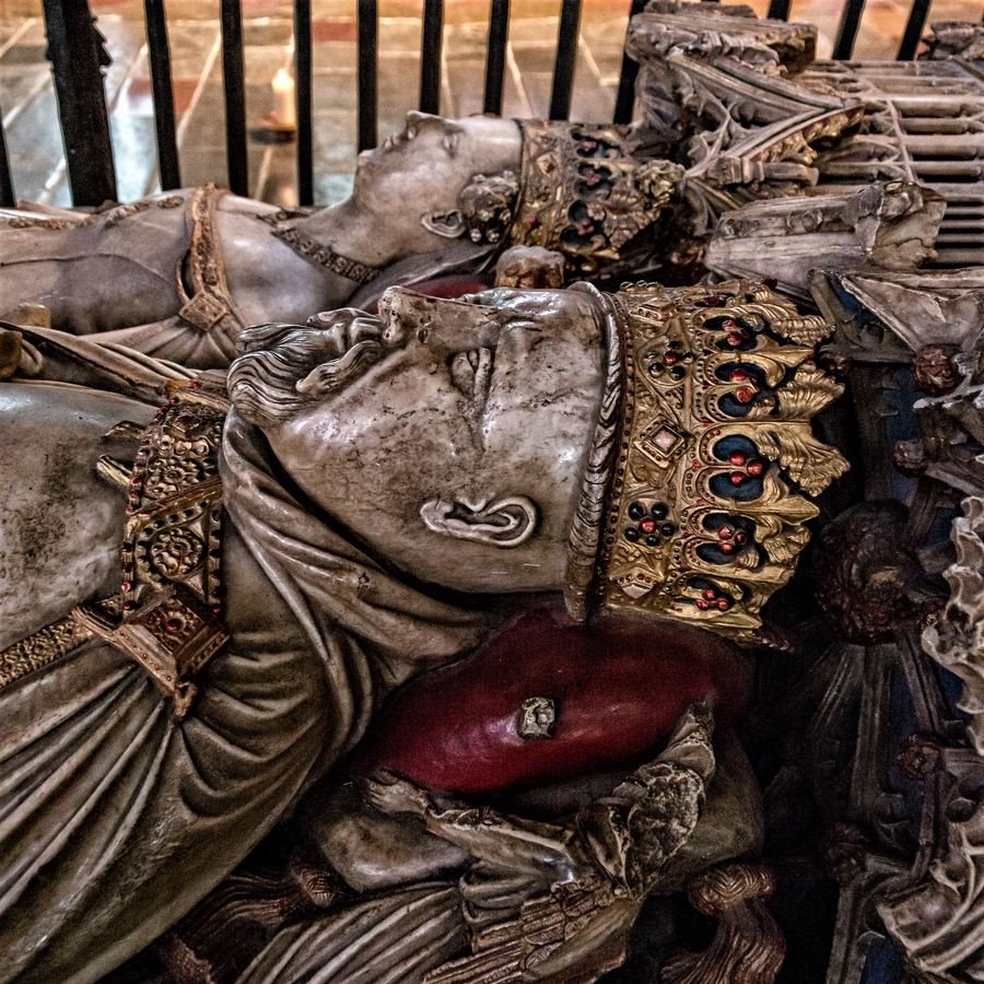 The alabaster effigies of Henry IV and Joan of Navarre in Canterbury Cathedral