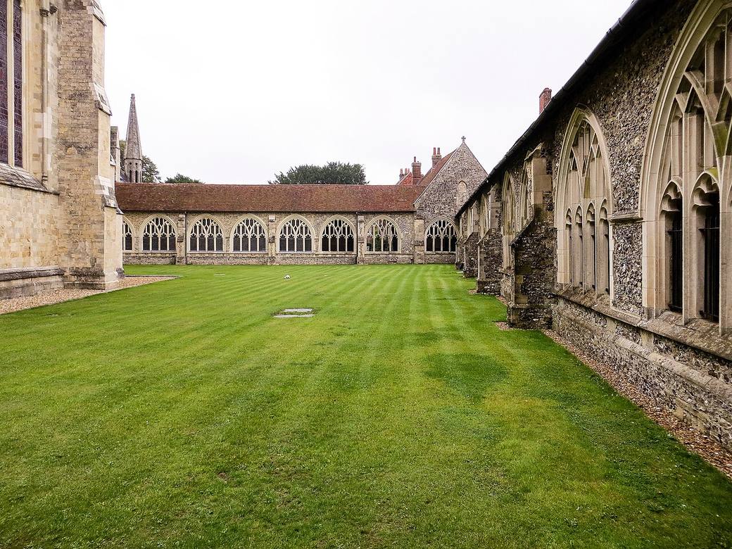 The cloister garth and walks of Chichester Cathedral