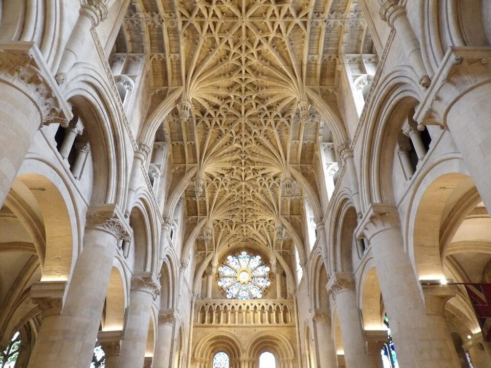 The stone vault over the choir of Christ Church Cathedral with its hanging pendants