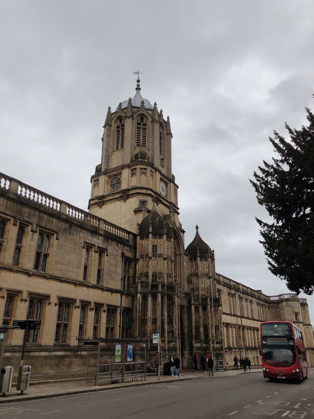 Tom Tower above the main gate of Christ Church on St Aldates, Oxford