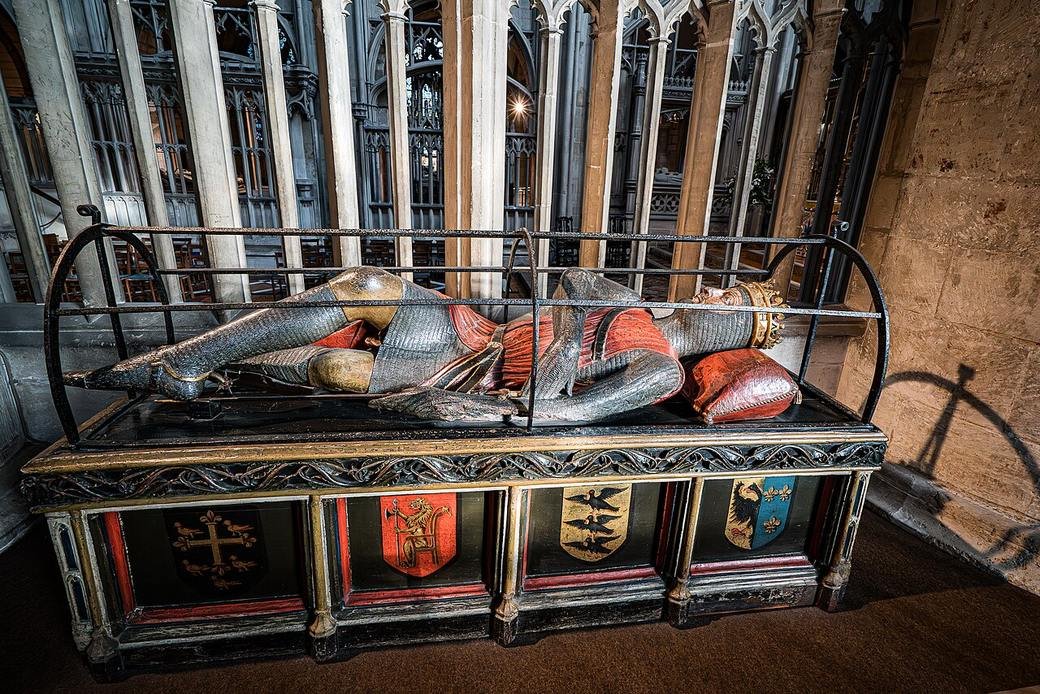 The painted wooden effigy of Robert Curthose at Gloucester Cathedral