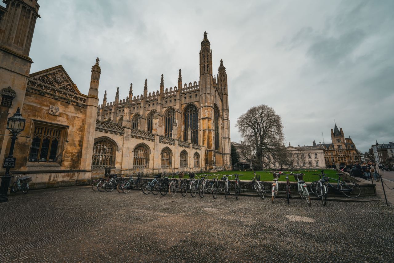 King's College Chapel seen from King's Parade, with bicycles parked in front