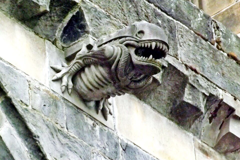 A modern gargoyle on Paisley Abbey that looks like the creature from the Alien films