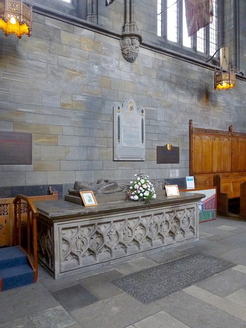 The tomb of Marjorie Bruce in Paisley Abbey, a stone tomb chest with a carved effigy