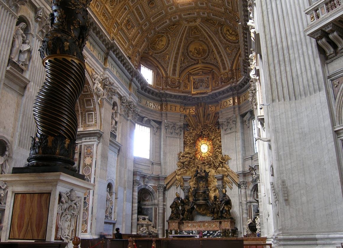 Bernini's Cathedra Petri in the apse, below the alabaster window