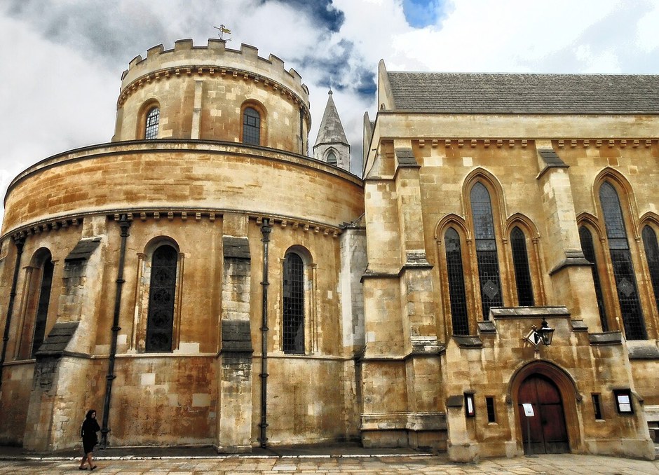 The Round and chancel of Temple Church, London