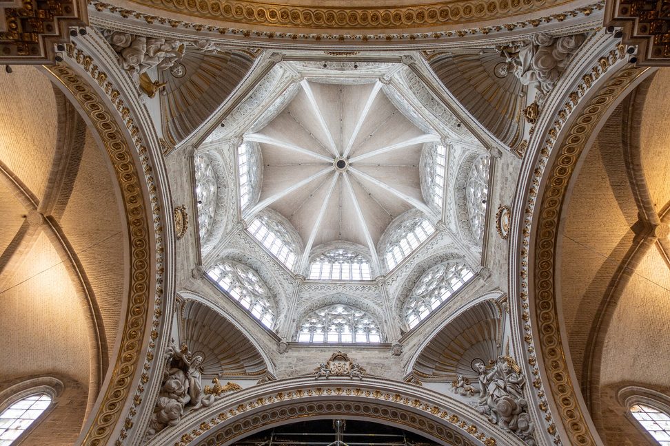 Looking up into the octagonal lantern over the crossing of Valencia Cathedral, with its tracery windows of alabaster