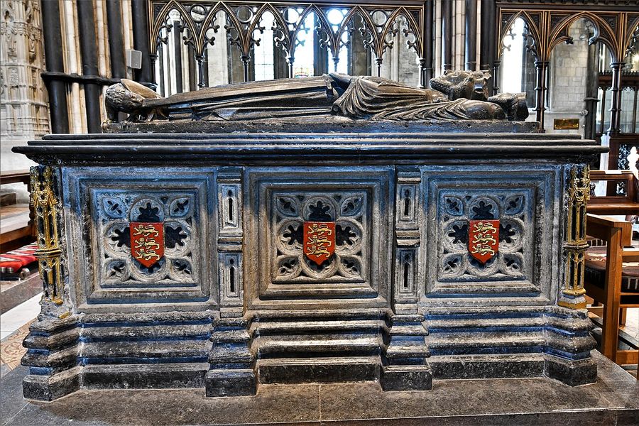 The tomb of King John in front of the high altar at Worcester Cathedral